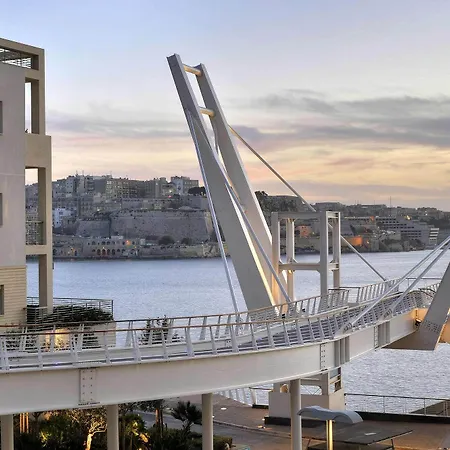 Luxury Tigne Point With Pool Apartamento Sliema