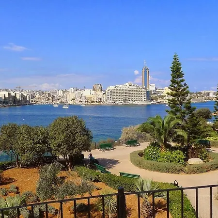 Daire Luxury Tigne Point With Pool Sliema