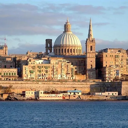 Luxury Tigne Point With Pool スリーマ