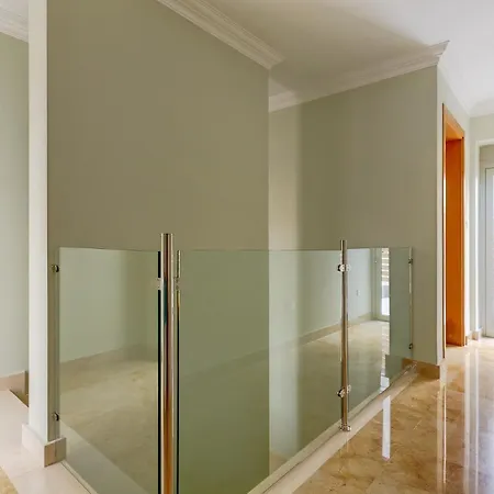 Luxury Tigne Point With Pool Daire